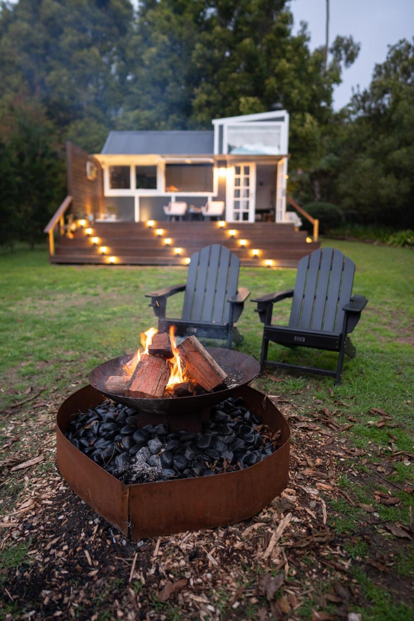 Central Coast Deck And Spa Luxury Tiny House With Firepit Villa Matcham Buitenkant foto